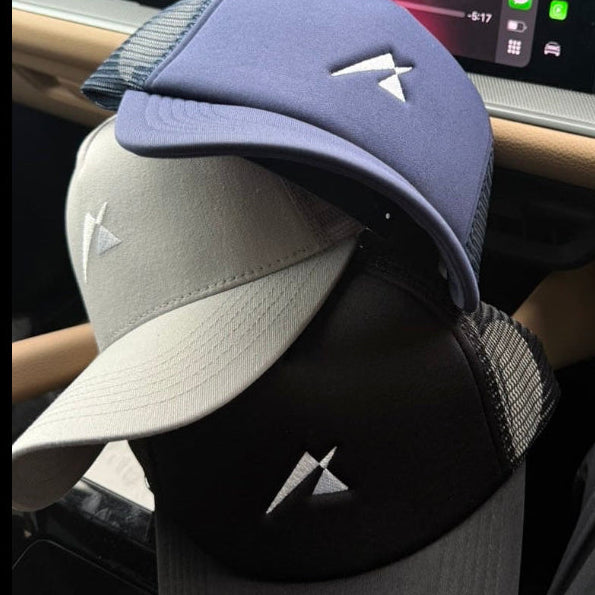 BLACK AGERE FOAM TRUCKER CAP